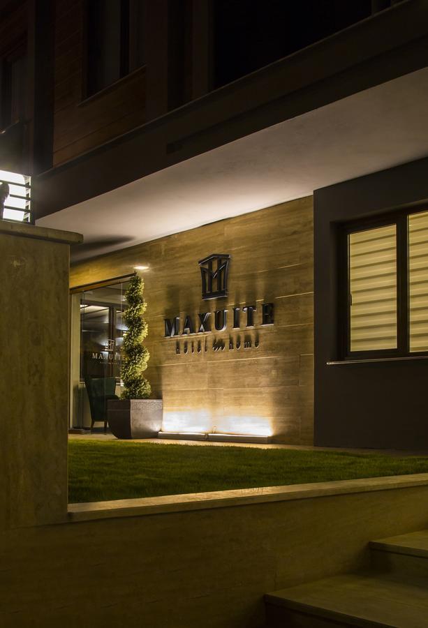 Maxuite Hotel In Home Akcay  Bagian luar foto