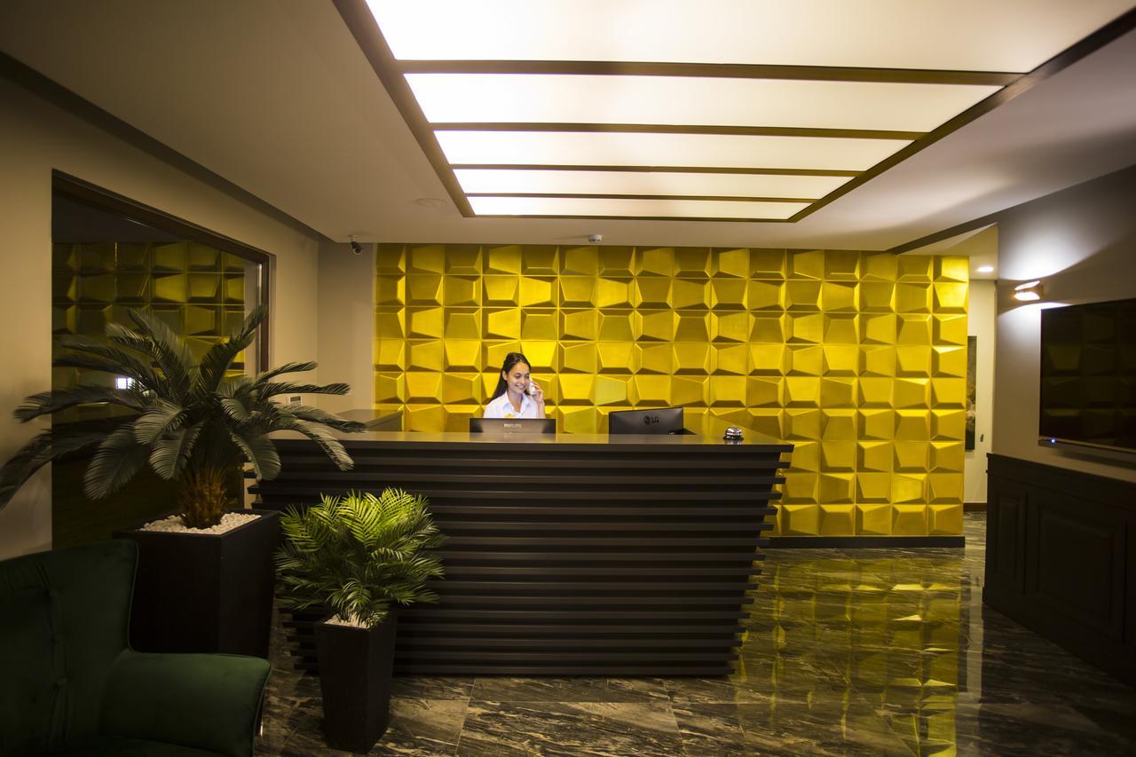 Maxuite Hotel In Home Akcay  Bagian luar foto