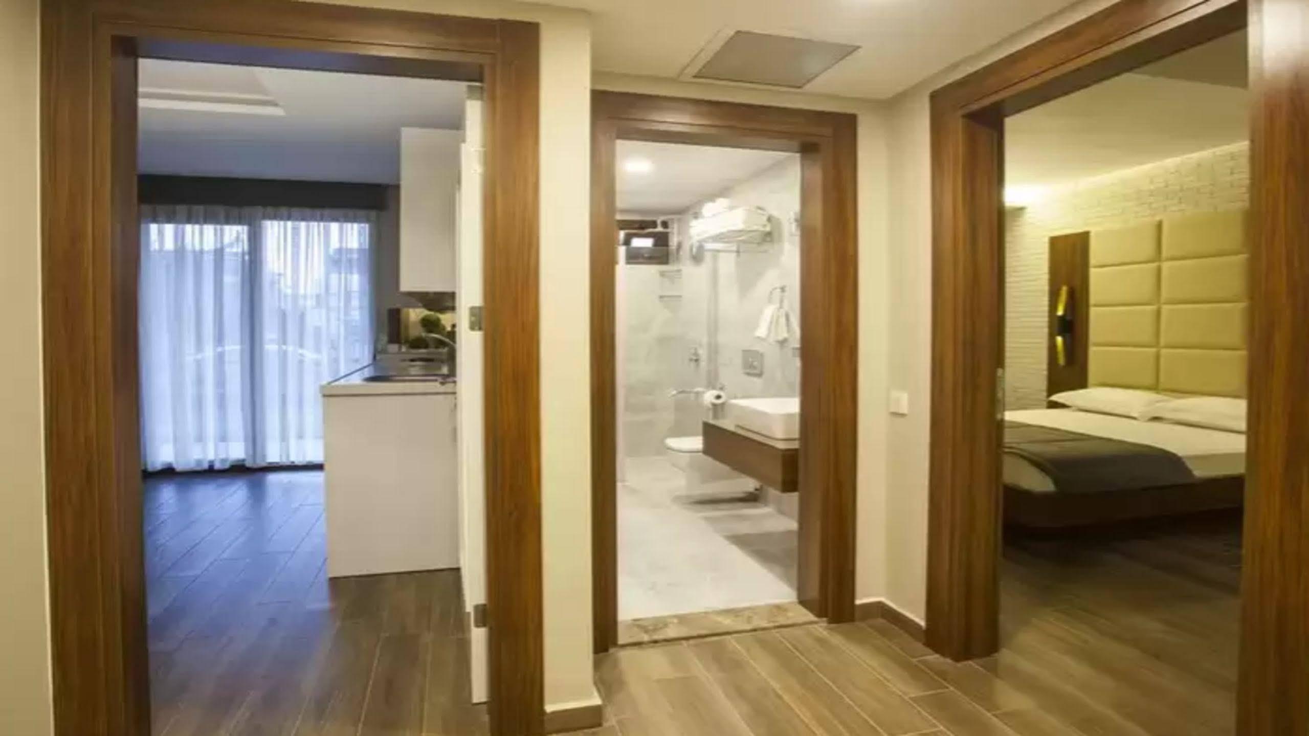 Maxuite Hotel In Home Akcay  Bagian luar foto